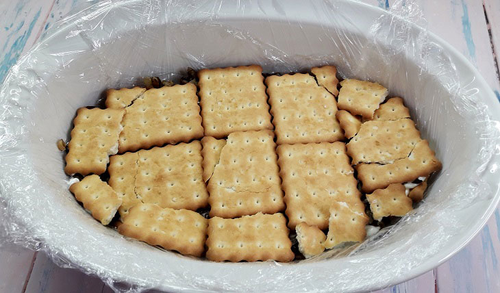 Закусочный торт "Мужской каприз" - прекрасное угощение к любому столу
